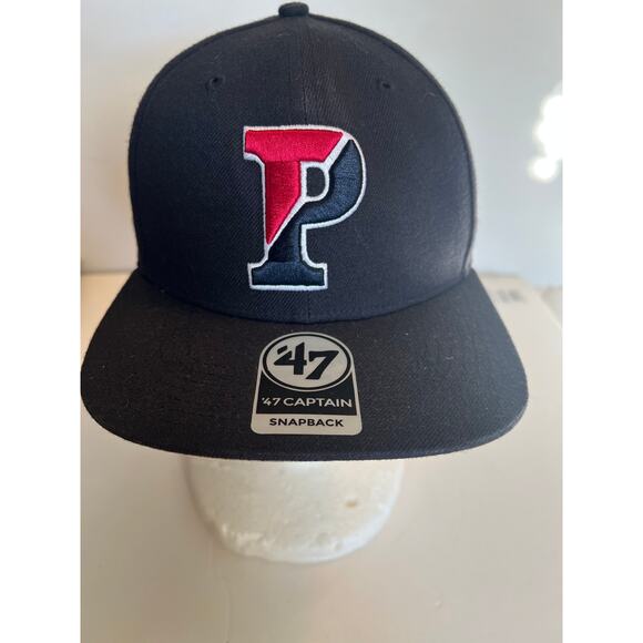 NWT Pennsylvania Quakers '47 Captain Snapback Hat - Picture 1 of 5